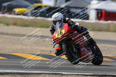 media/Mar-12-2023-SoCal Trackdays (Sun) [[d4c8249724]]/Turn 2 (1130am)/